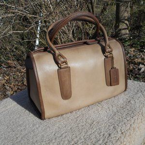 SOLD* Vintage Coach NYC  Madison Satchel Spectator 9725 in Bone with Tabac trim.
